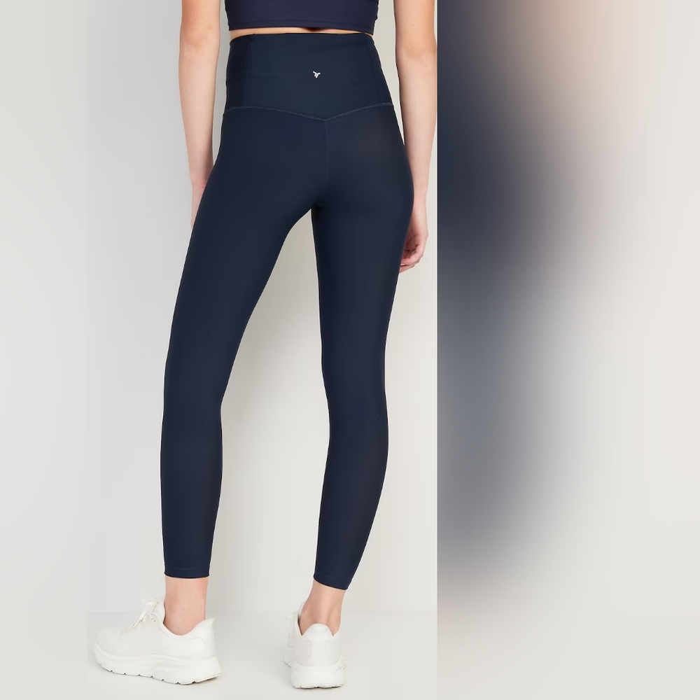 NWT! Black Extra High-Waisted Powersoft Leggings